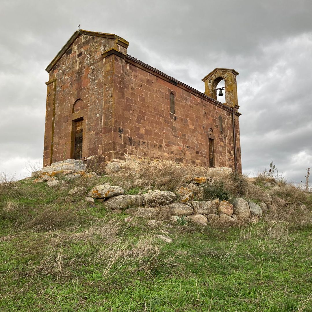 chiesetta di san saturnino affittacamere Tonnia (3)